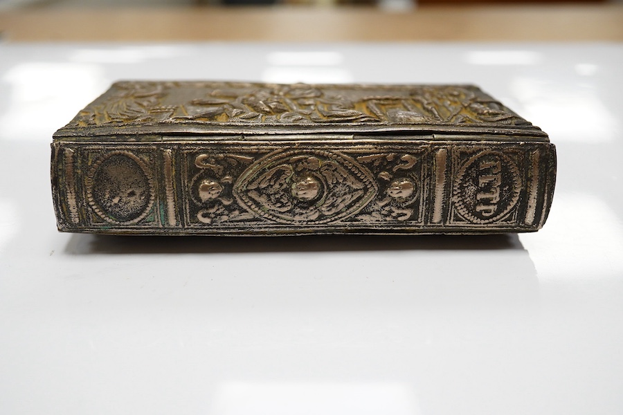 The Book of Common Prayer, Oxford c.1880, in a Maltese silver binding. 11 x 7.5cm